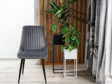 Jídelní čalouněná židle PIKI velvet šedá/černá mat